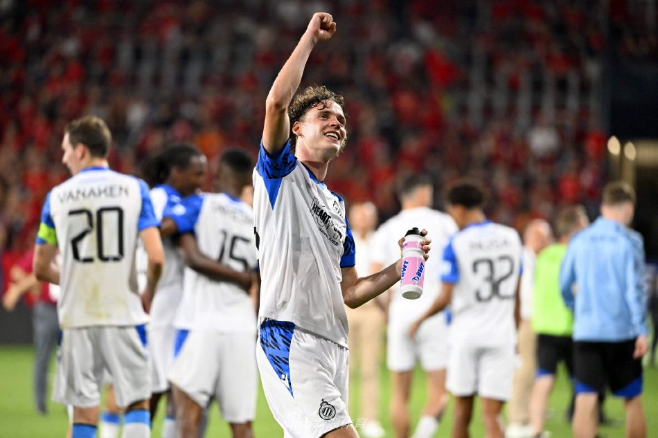 钟保持专注 钟保持专注