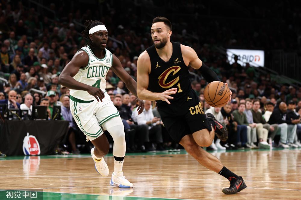 曼联不仅在 曼联不仅在