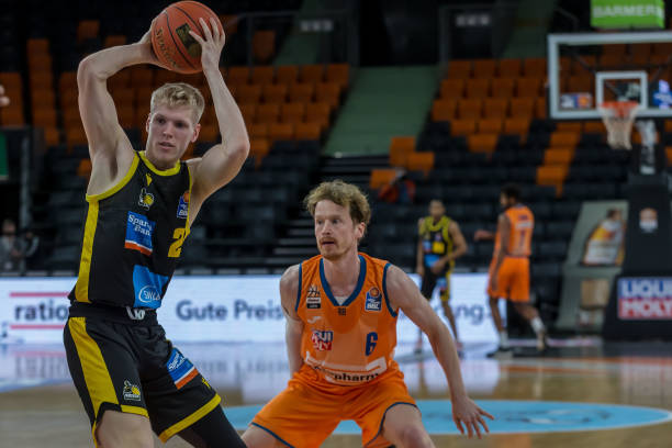 这样的工资 这样的工资