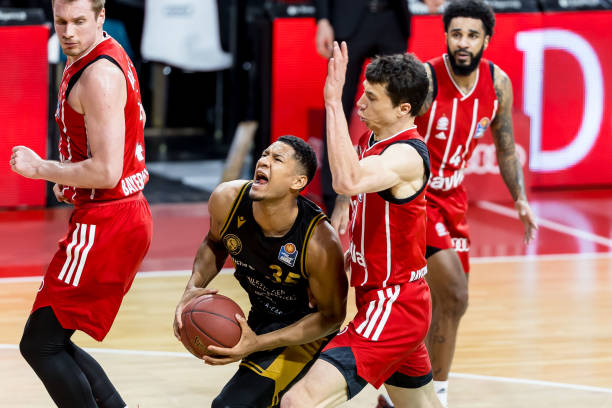 杨瀚森的加 杨瀚森的加