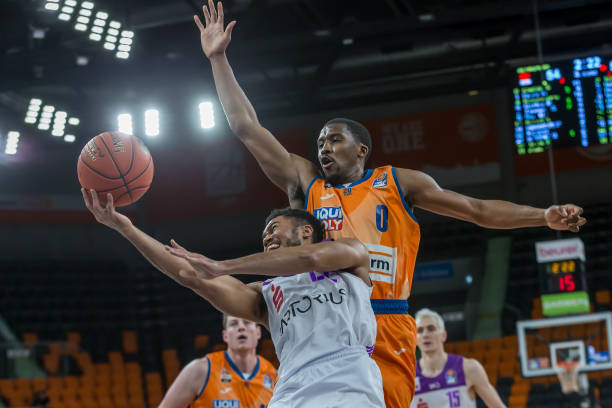 她的投篮命 她的投篮命